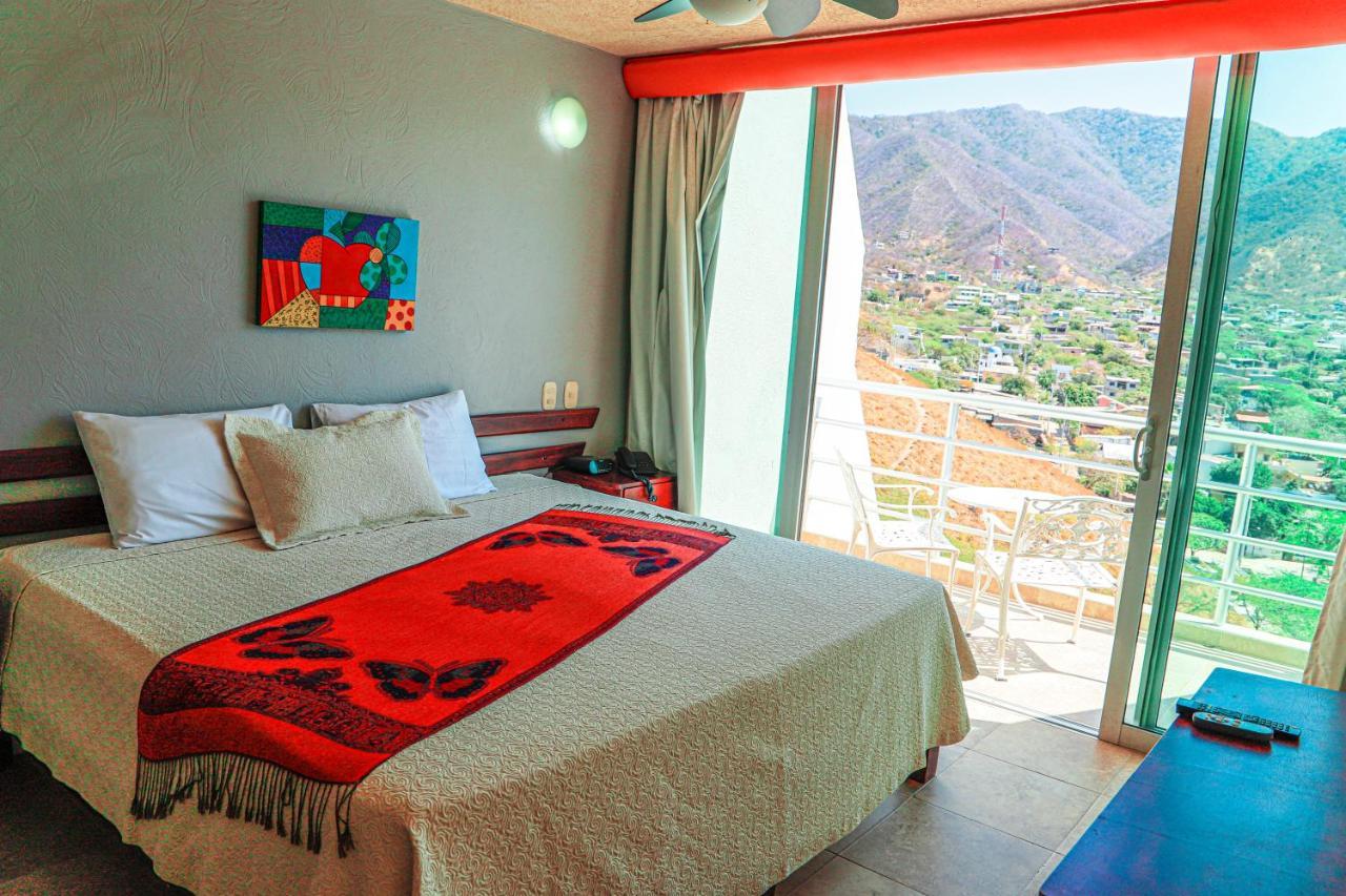 Hotel Bahia Таганга Екстер'єр фото