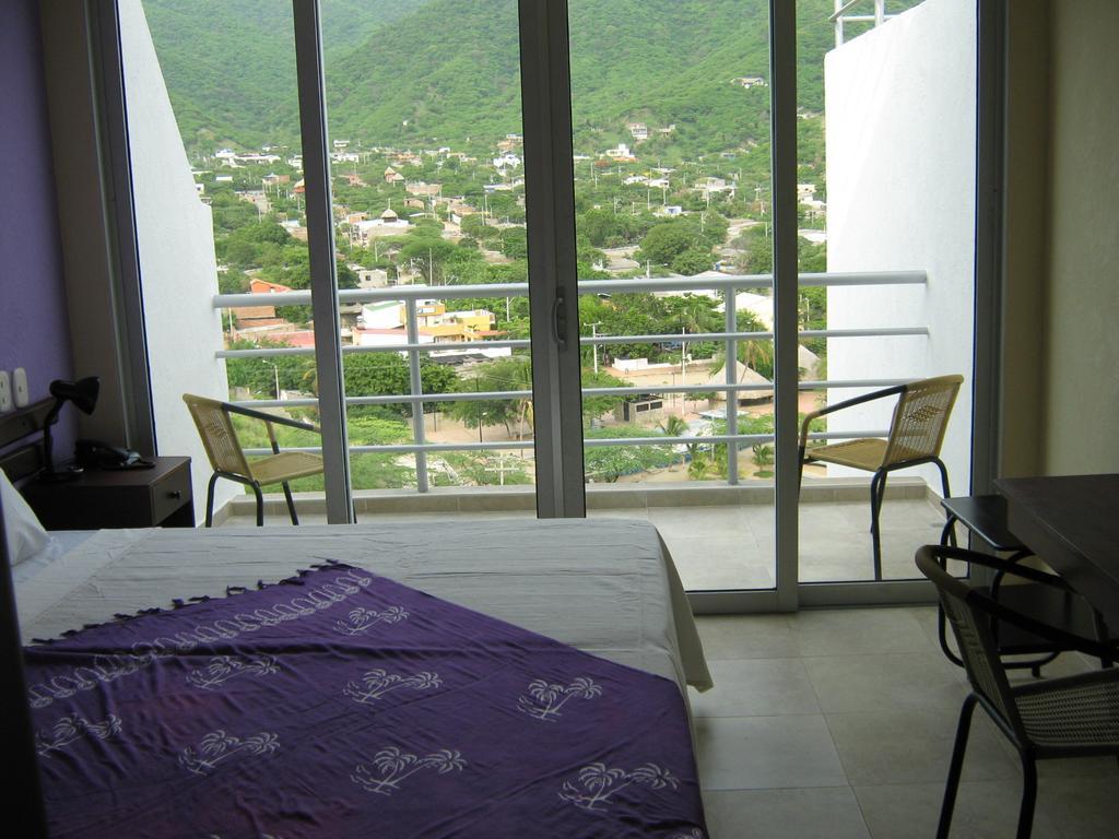 Hotel Bahia Таганга Екстер'єр фото